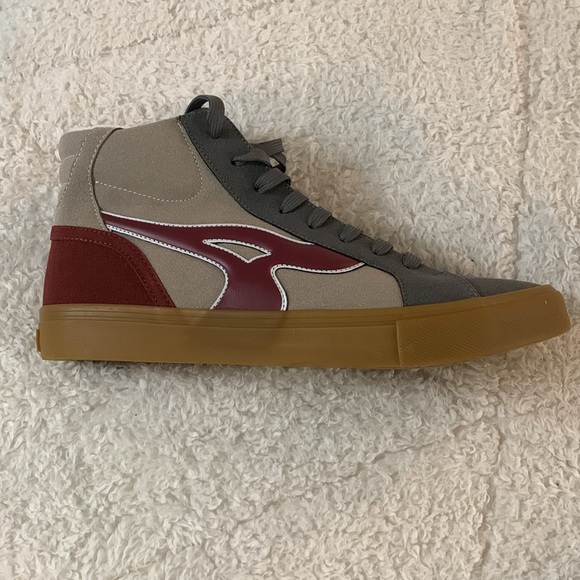 Men’s Airwalk Aurora3 Navy Red and Cream. Size 12. New with box. - Picture 3 of 10